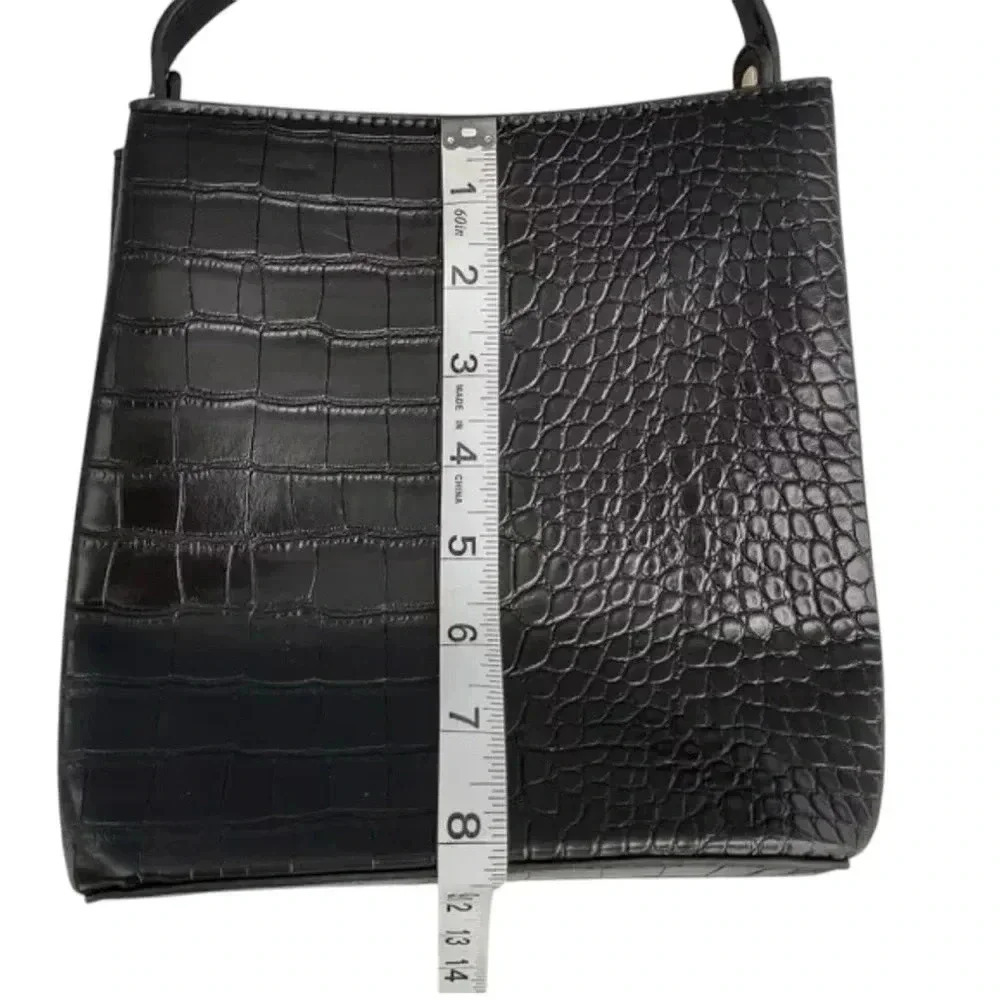 NEW! Curateur Aota Elena (All of the Above by Rachel Zoe) bucket bag black croc - Picture 9 of 12